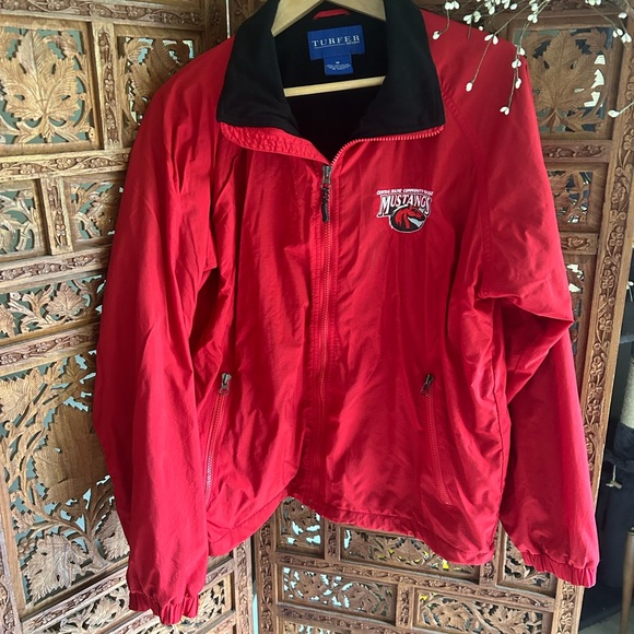 Central Maine Red Mustang Fleece lines Windbreaker Jacket - Picture 1 of 7